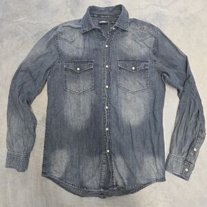 Harley Davidson Pearl Snap shirt